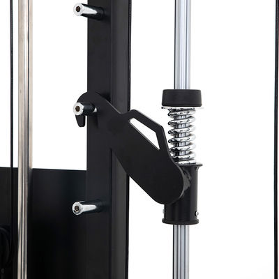 Équipement de musculation multi-fonctionnel, cage électrique pour l'entraînement en force N.W. 378.2