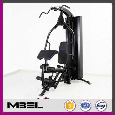 Salle de sport à domicile de luxe multifonctionnelle pour l'entraînement en force